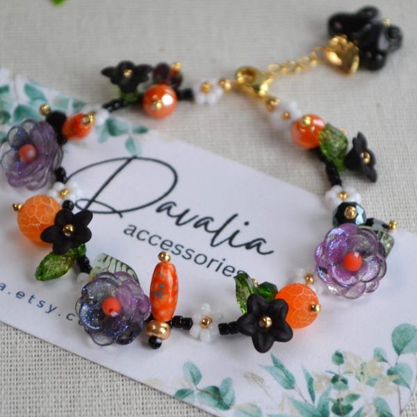 Everbloom Witchy Garden bracelet with colourful flowers and gold accents